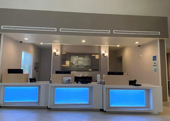 Holiday Inn Express & Suites Beaumont - Oak Valley By Ihg